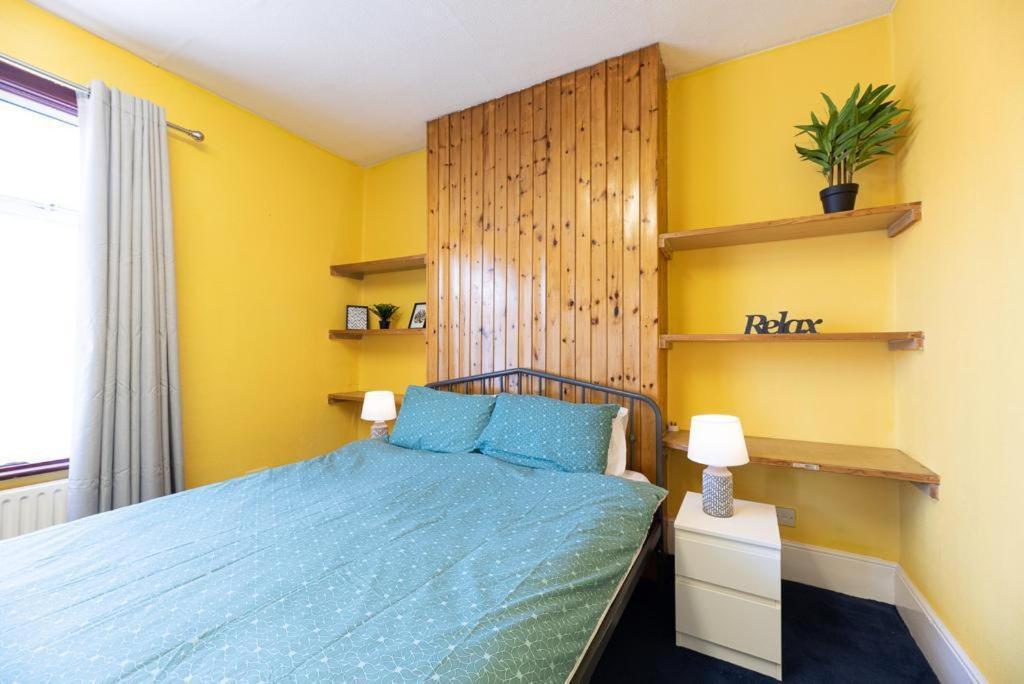 דירות לונדון Barking Road Comfy House מראה חיצוני תמונה