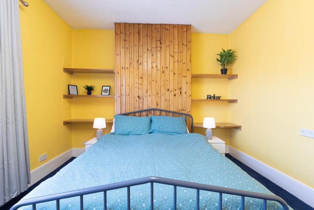 דירות לונדון Barking Road Comfy House מראה חיצוני תמונה